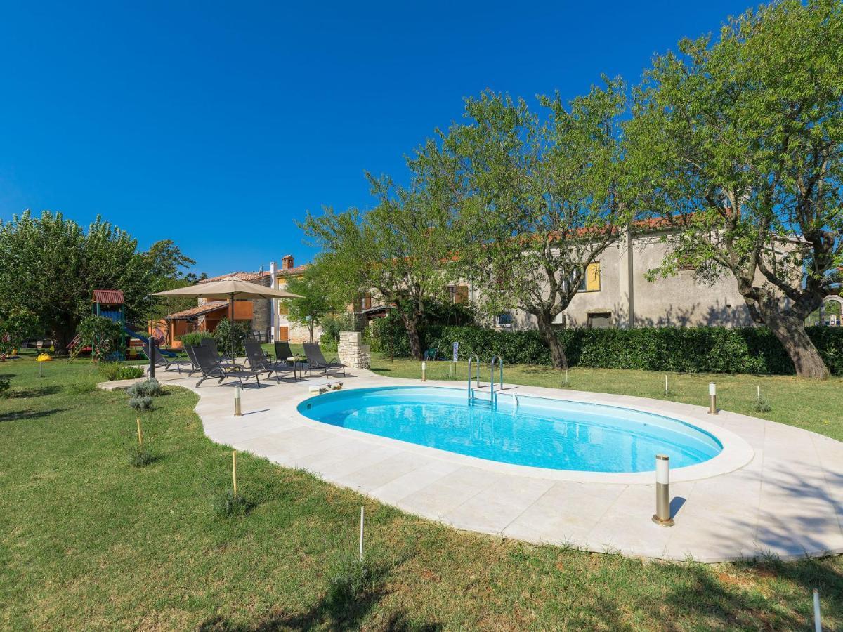 Holiday Home Bozac - VOJ100 Vodnjan Ngoại thất bức ảnh